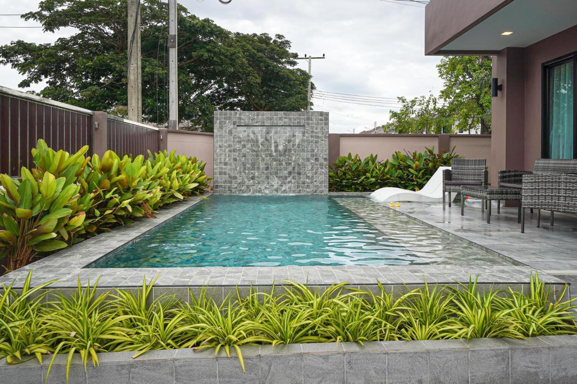 Southern Peak Pool Villa Huay Yai Pattaya Banhuajjaj Kültér fotó