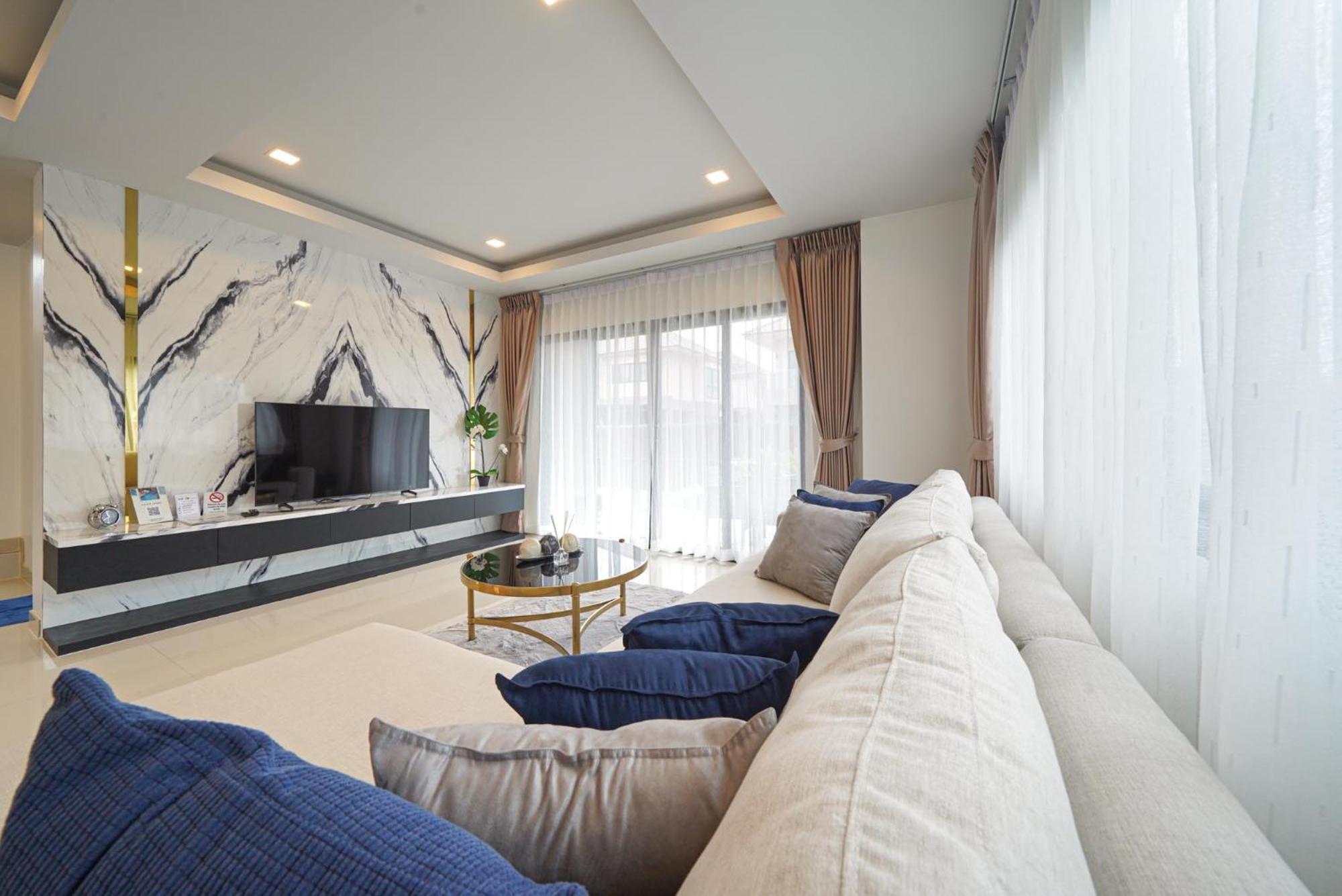 Southern Peak Pool Villa Huay Yai Pattaya Banhuajjaj Kültér fotó