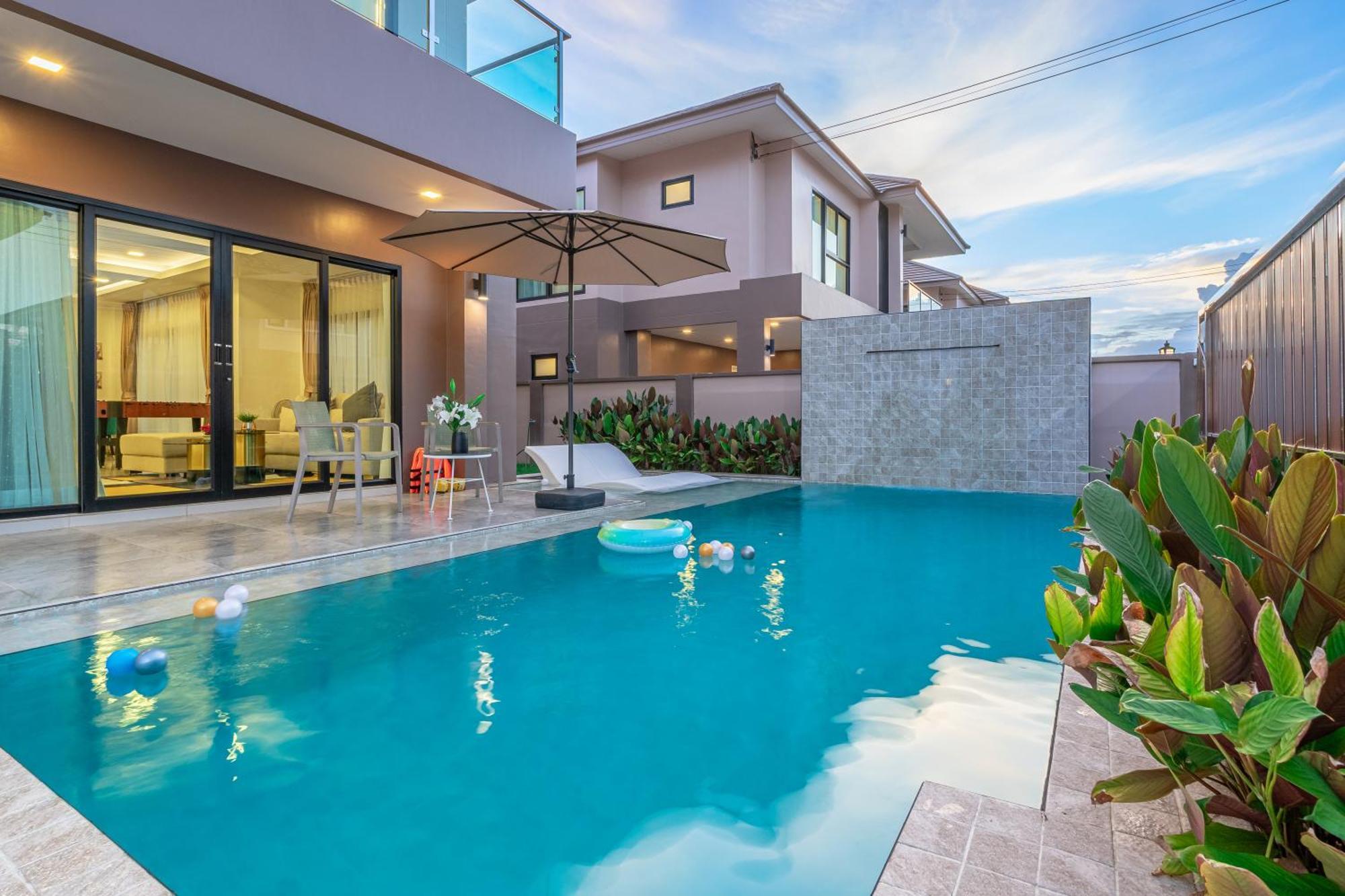 Southern Peak Pool Villa Huay Yai Pattaya Banhuajjaj Kültér fotó